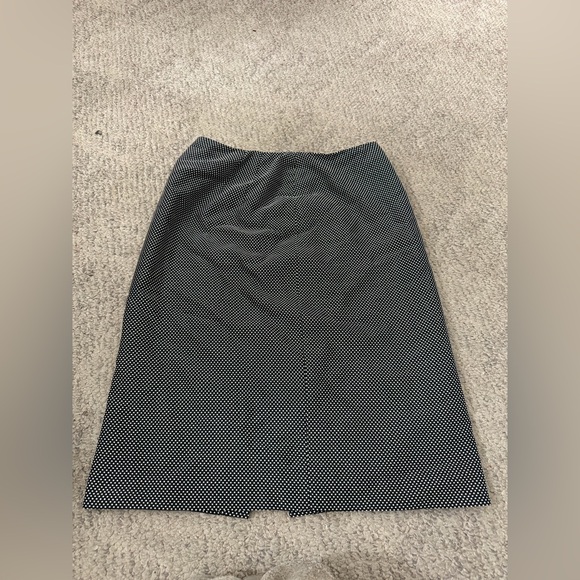 Ellen Tracy Dresses & Skirts - Ellen Tracy Black White Polka Dot Pencil Skirt Sz 6 Work Office